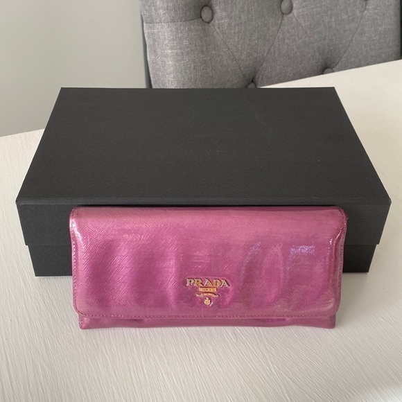 Prada- Authentic š RARE! EUC Purple Wallet with Gold Chain - Picture 2 of 16